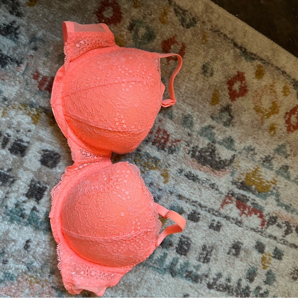 PINK Victoria's Secret Pink Lace Bra